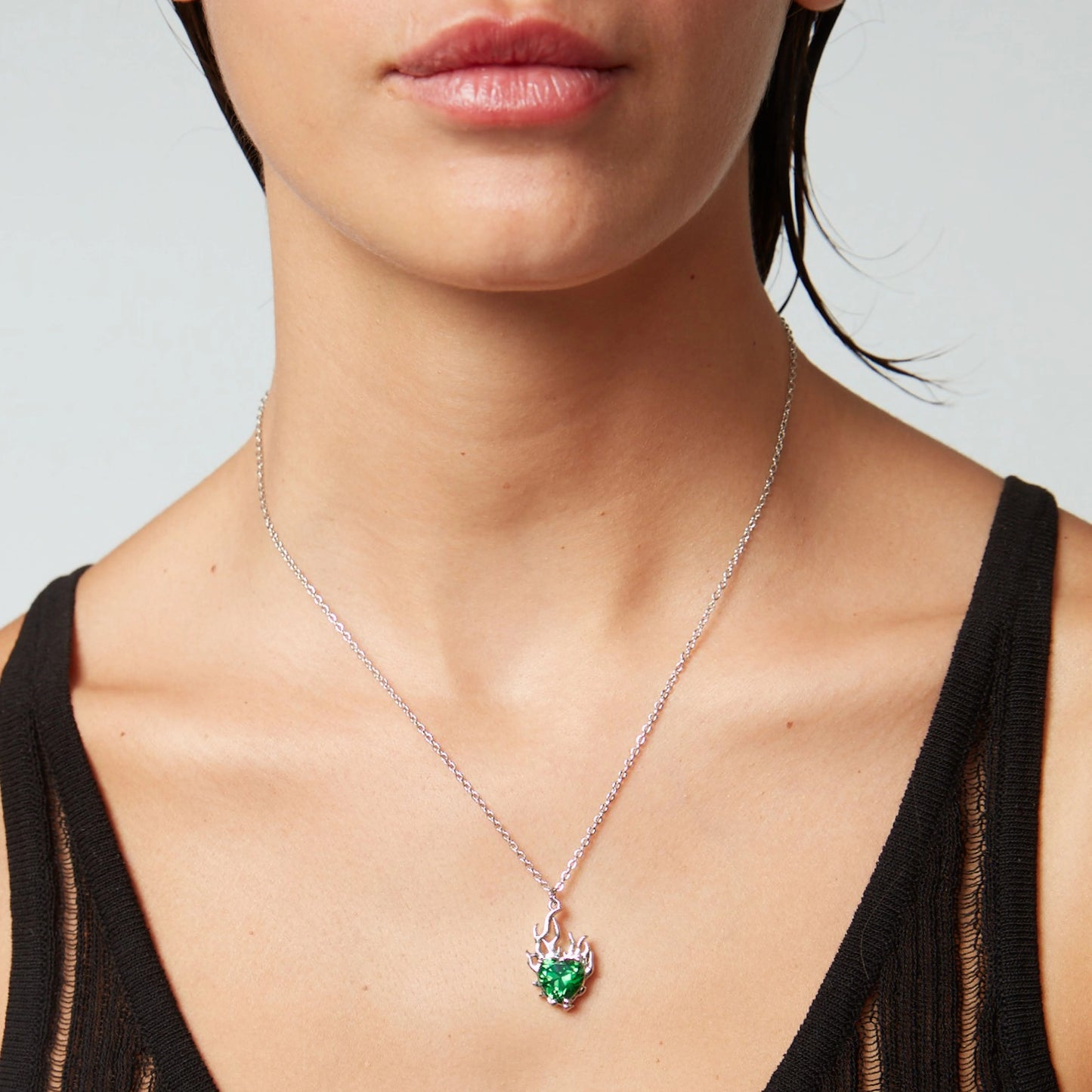 BLAZE NECKLACE - GREEN